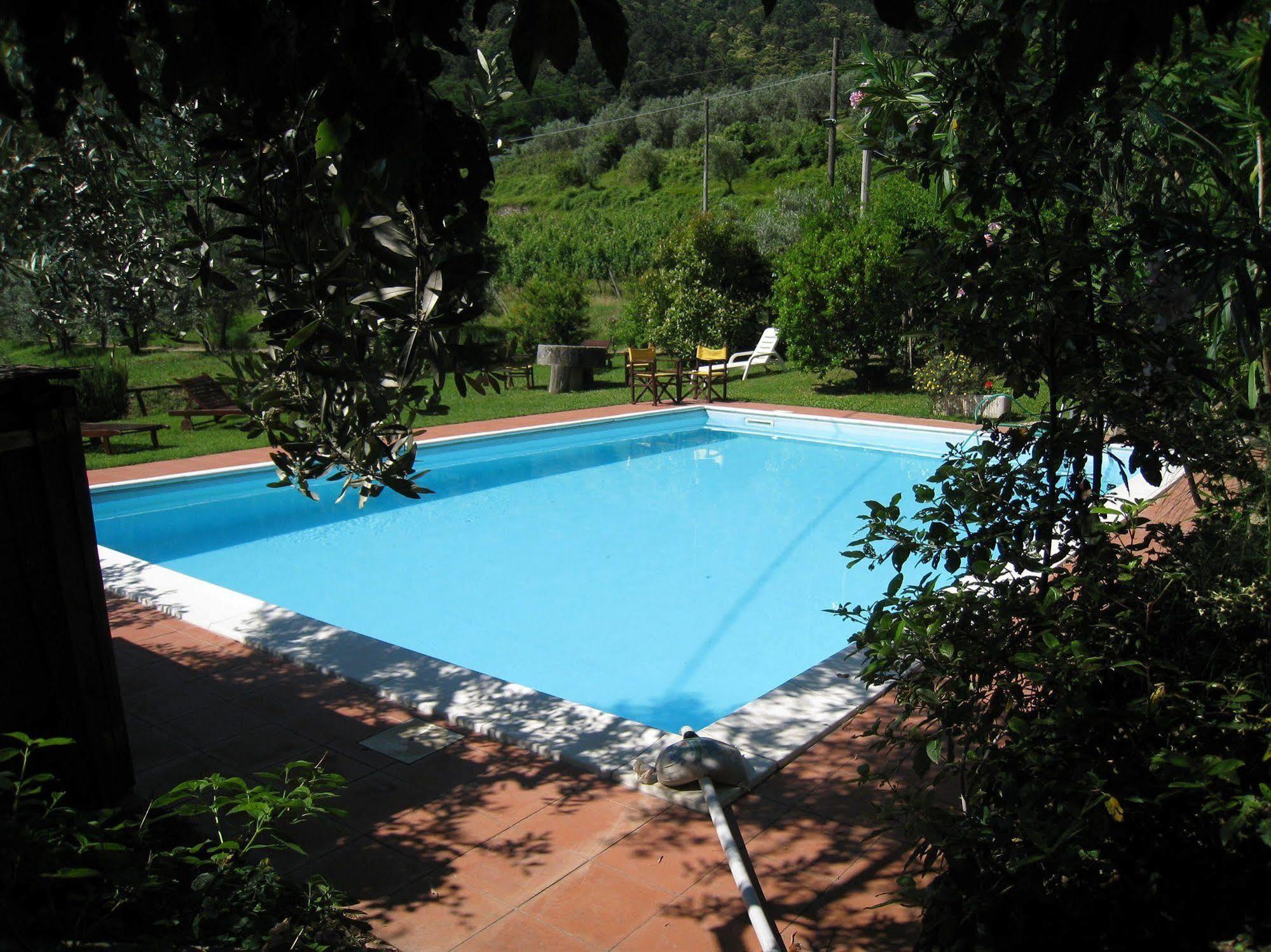 Fattoria Di Bacchereto - Guest House Exterior foto